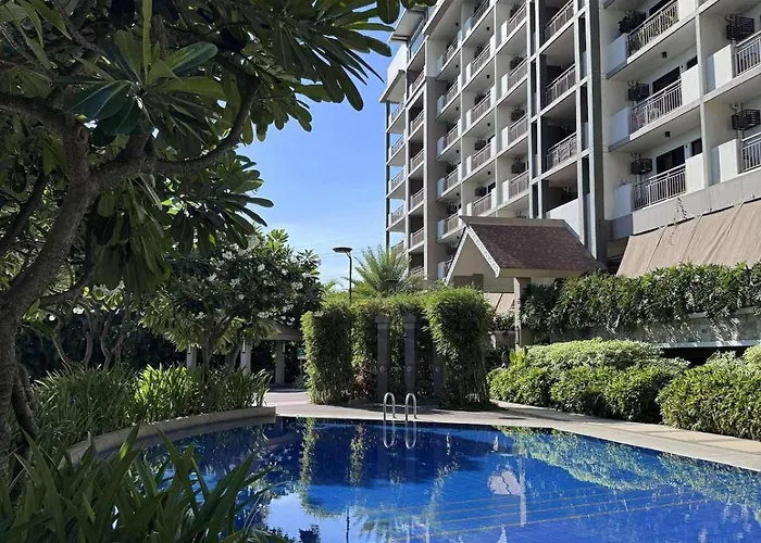 Alea Residences 2 Bedroom With Pool View Balcony Apartamento